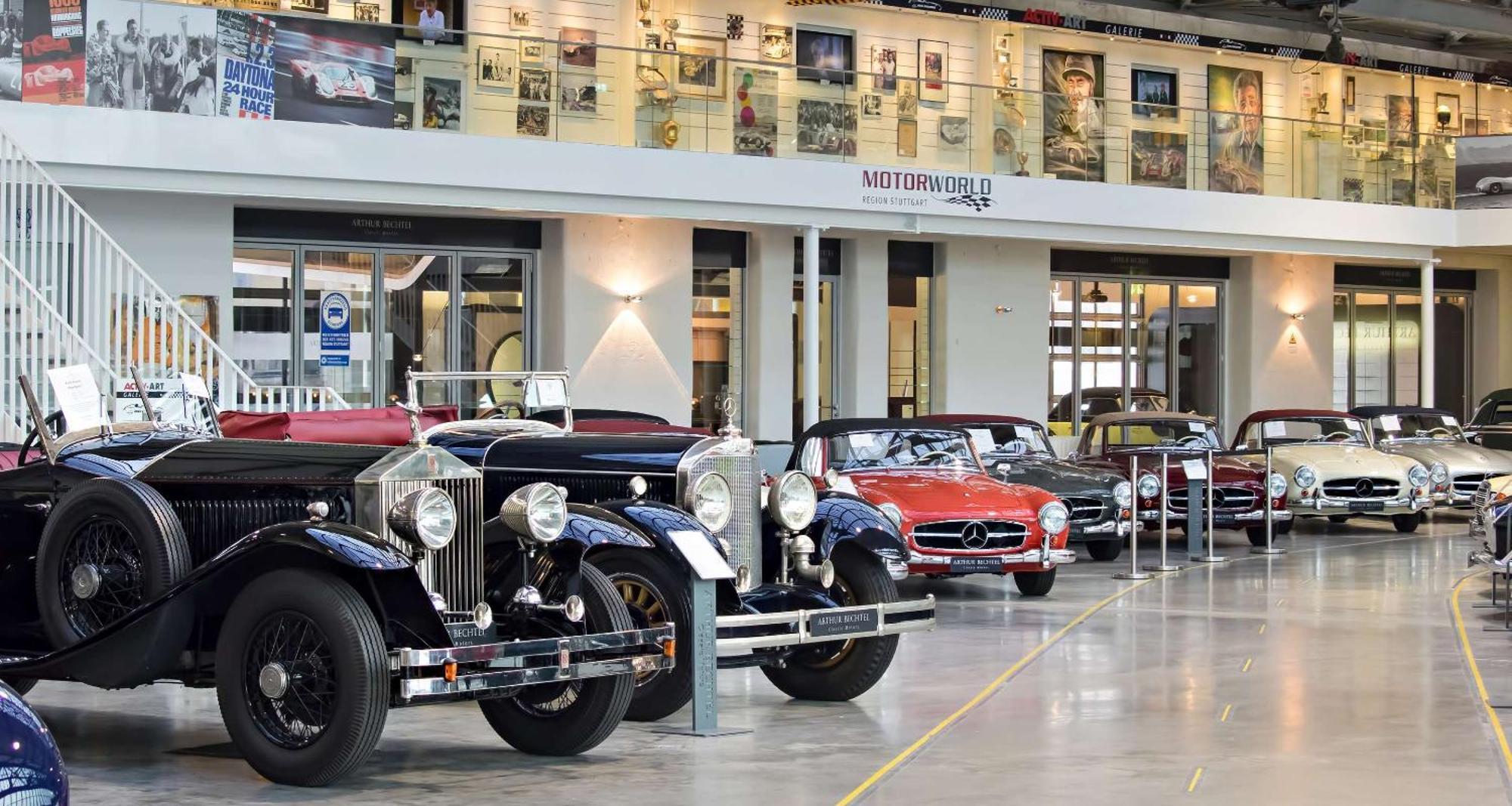 V8 Hotel Motorworld Region Stuttgart Böblingen Exterior foto