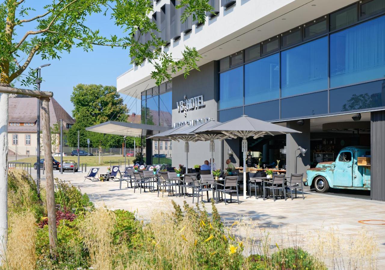 V8 Hotel Motorworld Region Stuttgart Böblingen Exterior foto